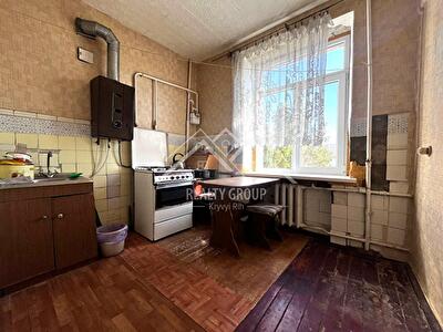 Днепропетровская обл., Криворожский район, г. Кривой рог, Курчатова ул., 1
