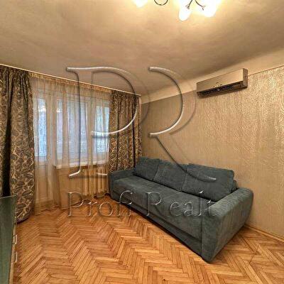 Киев, Голосеевский просп., 108к3