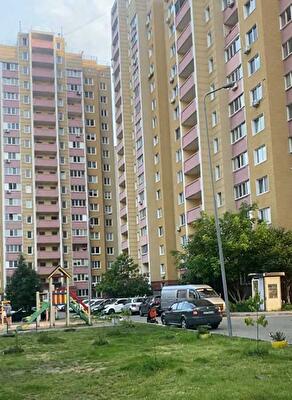 Київ, Михайла Максимовича вул., 9В