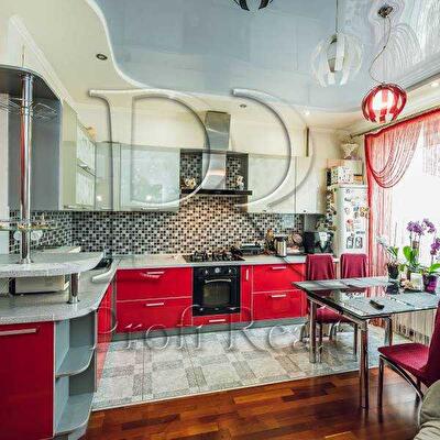 Киев, Дяченка Івана вулиця, 20В