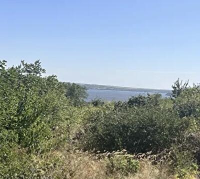 Днепропетровская обл., Днепровский район, с. Волосское, Тепличная 9