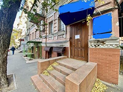 Днепр, Староказацкая ул., 22