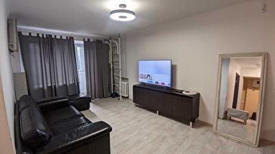 Киев, Лабораторный пер., 4