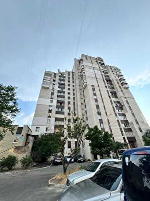 Київ, Митрополита Андрея Шептицького вул., 3Г