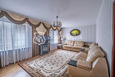 Киев, Северная ул., 6