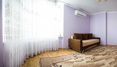 Київ, Осіння вул., 33