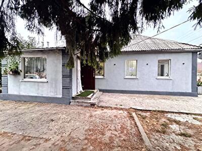 Бережна вул.