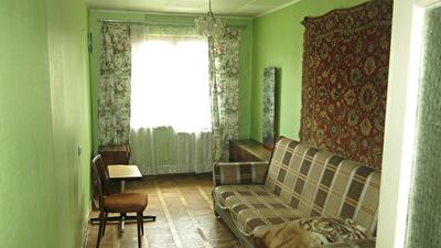 Київ, Героїв Севастополя вул., 25
