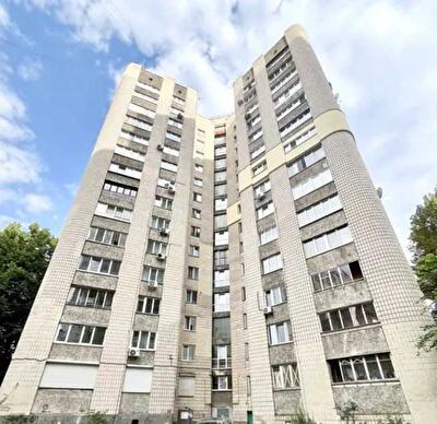 Киев, Тургеневская ул., 29-33