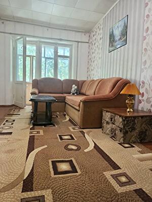 Дніпро, Александра Поля просп., 96А