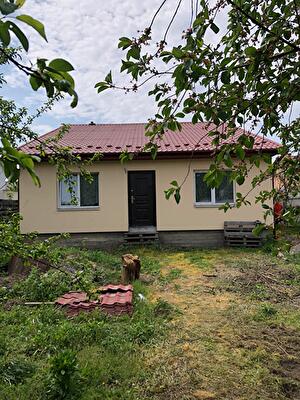 Бучанський район, смт Гостомель, Богдана Хмельницького вул., Хменьницького