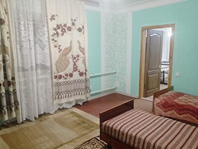 Киев, Привокзальная ул., 14А