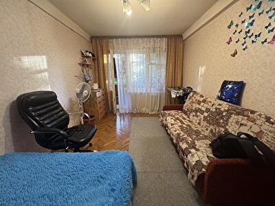 Киев, Ивана Выговского ул., 12