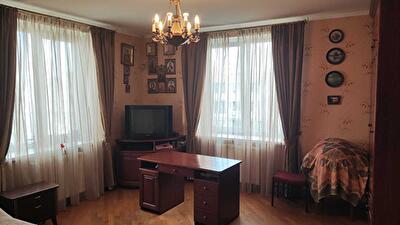 Петра Чаадаева ул., 2