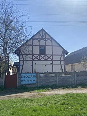 Київська обл., Володарський район, с. Пархомівка, Свято-Покровська, 113