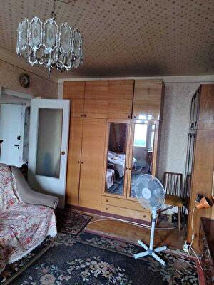 Автозаводська вул., 77