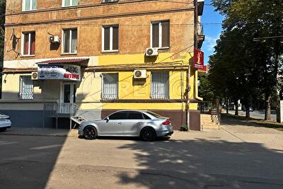 Днепропетровская обл., Криворожский район, г. Кривой рог, Петра Калнышевского ул.