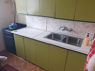 Київ, Деміївська вул., 51