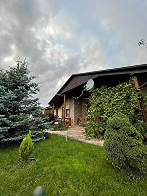Київська обл., Броварський район, с. Пухівка, Вегівська