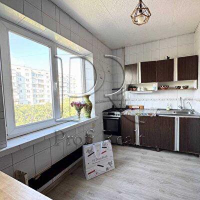 Киев, Архитектора Вербицкого ул., 28В