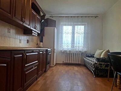 Киев, Европейская пл., Союзу, 31А