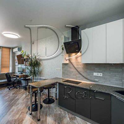Соборности просп., 17 К2
