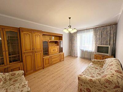Киев, Европейская пл., Союзу, 64