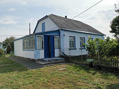 пгт Гребенки, Дачна, 3