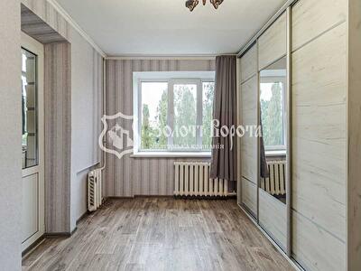 Киев, Зодчих ул., 32В