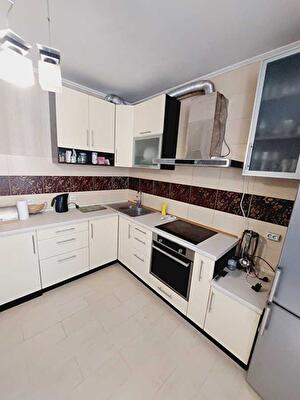 Киев, Степана Ковнира ул., Рудницкого, 3/7