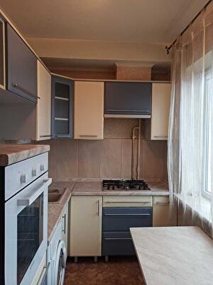 Киев, Героев Сталинграда просп., 36