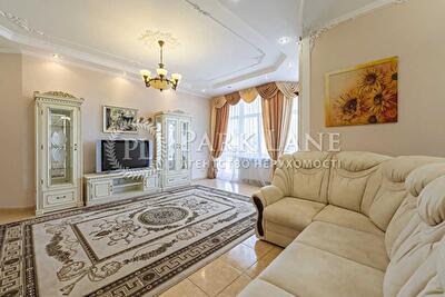 Киев, Кловский спуск, 5
