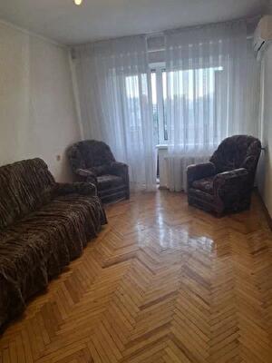Киев, Мира просп., 19/18