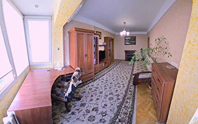 Київ, Тулузи вул., 16