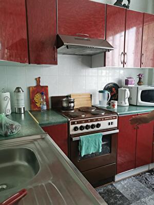 Тростянецька вул., 6