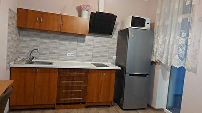 Київ, Петра Калнишевського вул., 6