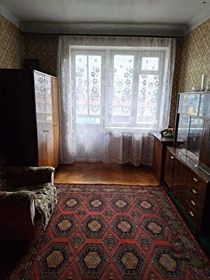 Київ, Миру просп., 2/3