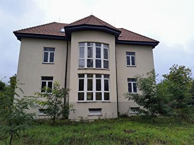 Олександра Матросова вул.
