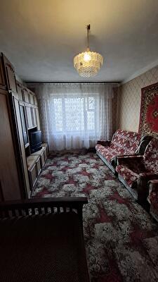 Київ, Мілославська вул., 23А