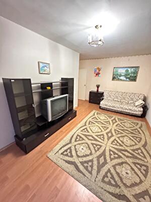 Днепр, Тополь 1 ул., 2