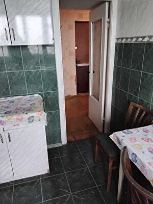 Киев, Героев Днепра ул., 6