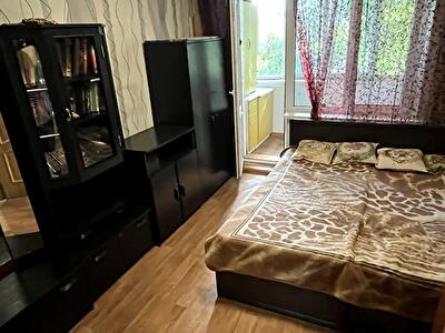 Євгена Харченко вул., 43