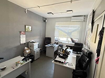 Николая Василенко ул., 5