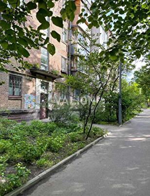 Київ, Тульчинська вул., 7