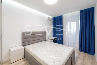 Вацлава Гавела бул., 6В