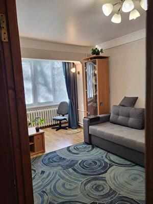 Киев, Оболонский просп., 16Б