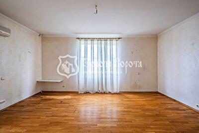 Киев, Уманская ул., 37