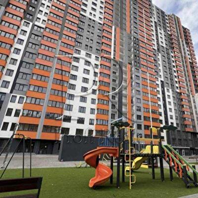 Киев, Владимира Сосюры ул., 6