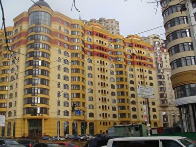 Киев, Вячеслава Черновола ул., 29А