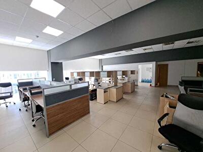 Евгения Сверстюка ул., 11